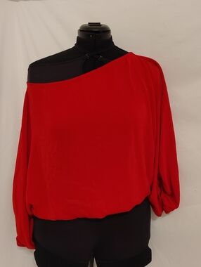JODIFL Red One-Shoulder Draped Blouson Tunic